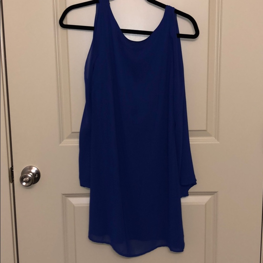 Nordstrom chiffon Bell sleeved dress XS